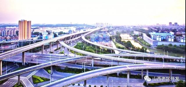新中国成立70年  交通变化大如天